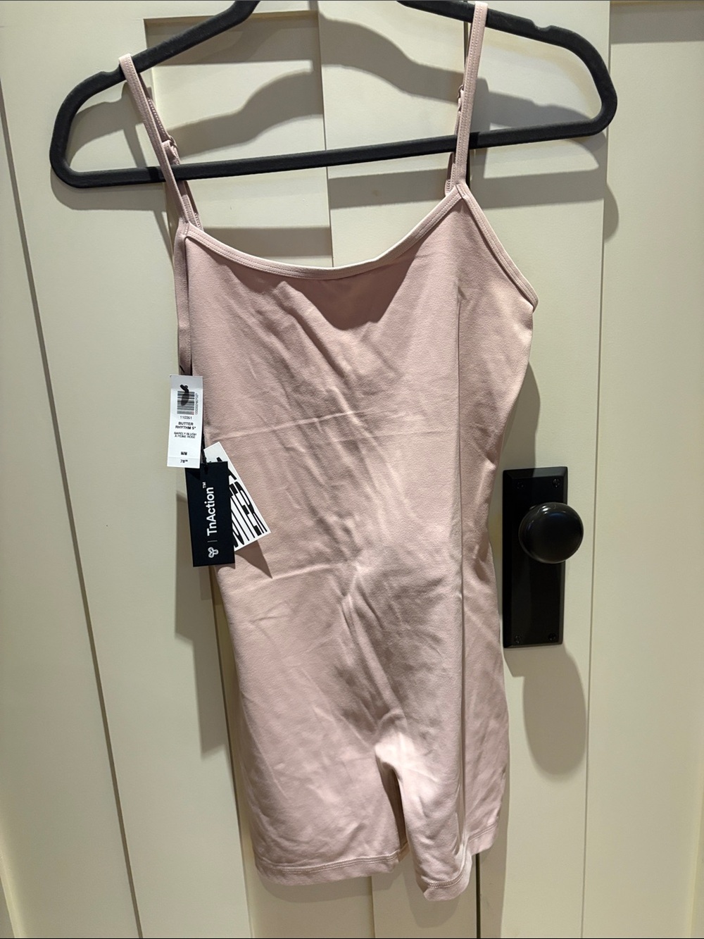 Aritzia one piece Rhythm Blush Nude seamless. Adjustable Straps